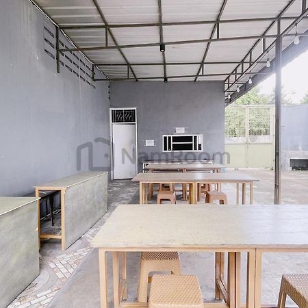 Eden Residence By Namroom Depok Luaran gambar
